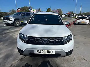 Used 2021 Dacia Duster Comfort White - Interior and Exterior details 5