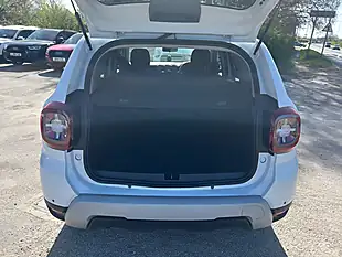 Used 2021 Dacia Duster Comfort White - Interior and Exterior details 6