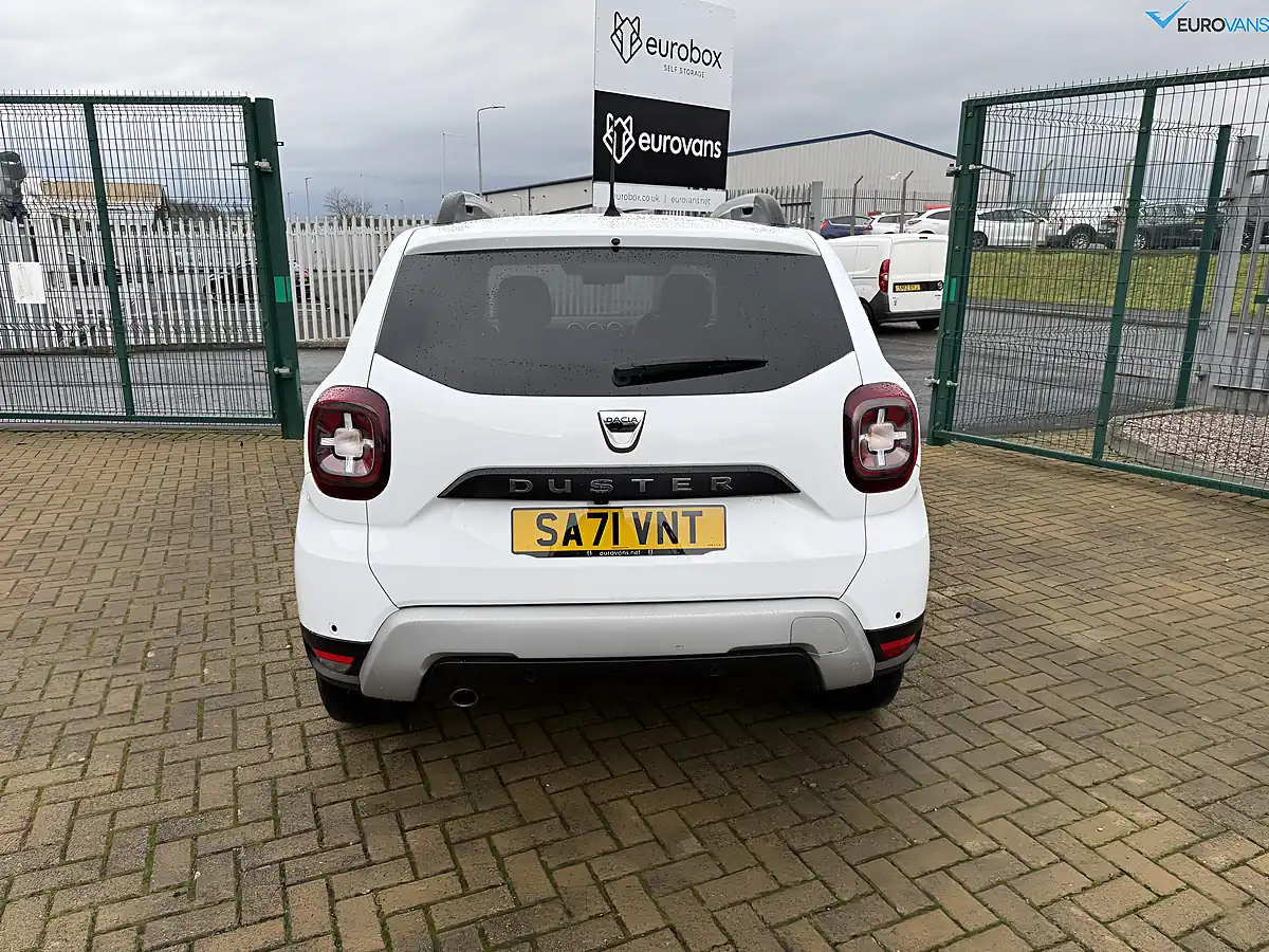 Used 2021 Dacia Duster Comfort White - Interior and Exterior details 3
