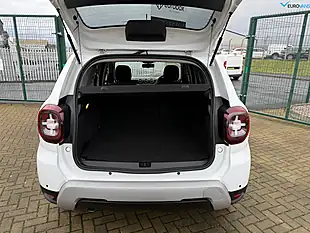 Used 2021 Dacia Duster Comfort White - Interior and Exterior details 7