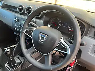 Used 2021 Dacia Duster Essential Orange - Interior and Exterior details 13