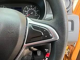 Used 2021 Dacia Duster Essential Orange - Interior and Exterior details 20