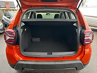 Used 2021 Dacia Duster Essential Orange - Interior and Exterior details 14