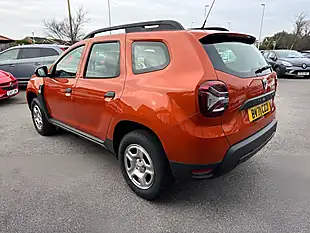 Used 2021 Dacia Duster Essential Orange - Interior and Exterior details 5