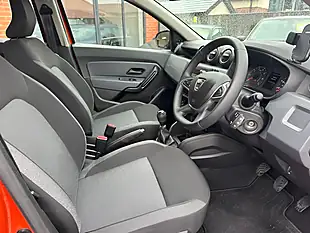 Used 2021 Dacia Duster Essential Orange - Interior and Exterior details 9