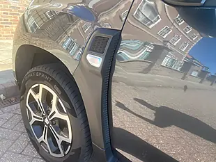 Used 2021 Dacia Duster Prestige Grey - Interior and Exterior details 18