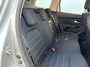 Used 2021 Dacia Duster Prestige Highland Grey - Interior and Exterior details 10