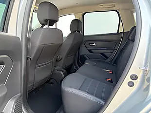 Used 2021 Dacia Duster Prestige Highland Grey - Interior and Exterior details 18