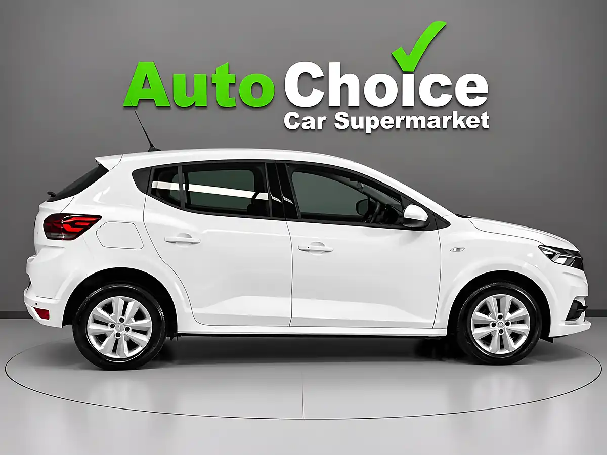 Used 2021 Dacia Sandero Comfort White - Interior and Exterior details 8