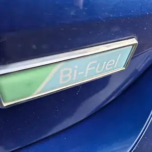 Used 2021 Dacia Sandero Essential Azure Blue Metallic - Interior and Exterior details 11