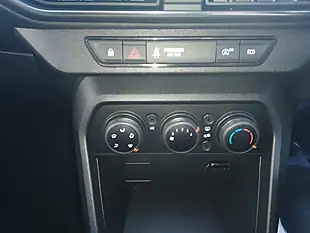 Used 2021 Dacia Sandero Essential Blue - Interior and Exterior details 15