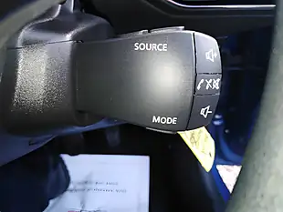 Used 2021 Dacia Sandero Essential Blue - Interior and Exterior details 16