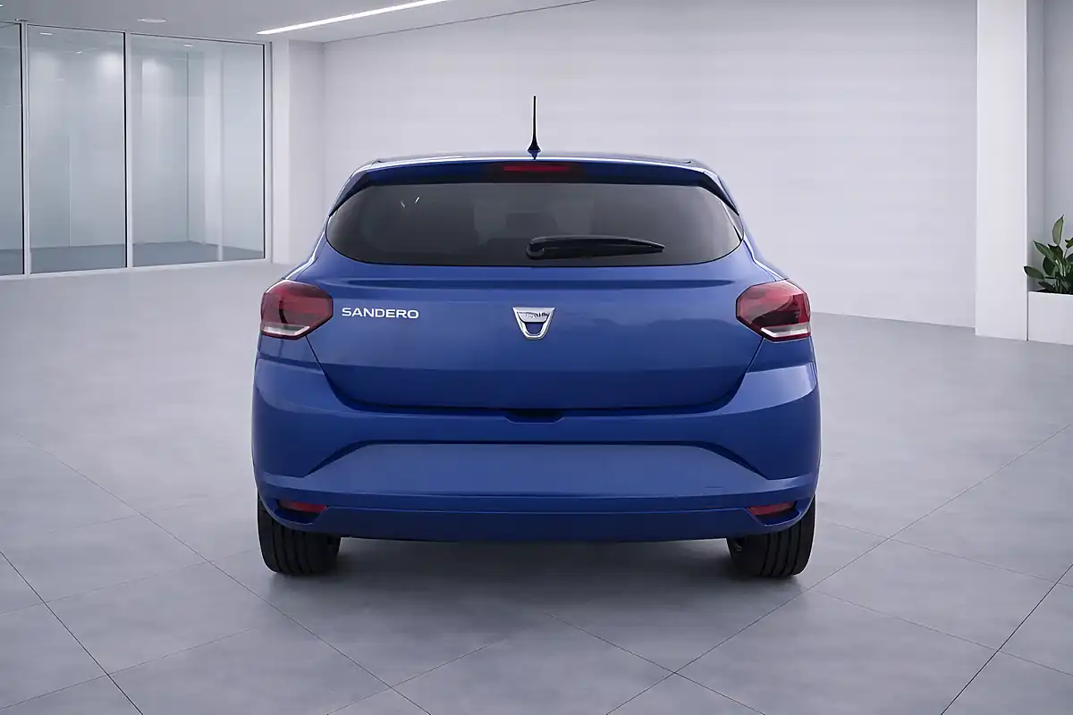 Used 2021 Dacia Sandero Essential Blue - Interior and Exterior details 4