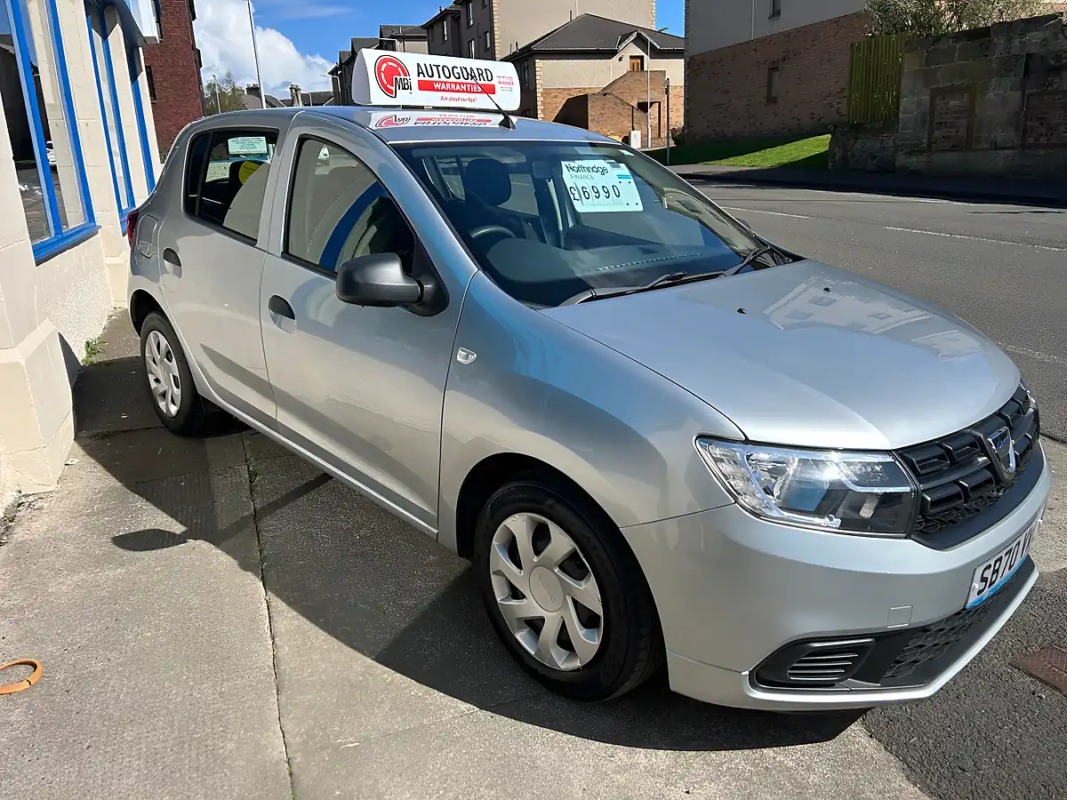 Used 2021 Dacia Sandero Essential Grey - Interior and Exterior details 12