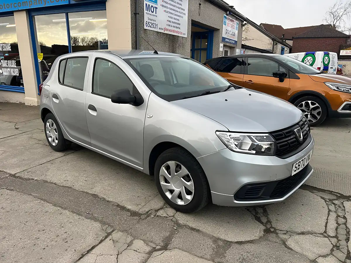 Used 2021 Dacia Sandero Essential Grey - Interior and Exterior details 3