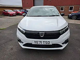 Used 2021 Dacia Sandero Essential White - Interior and Exterior details 12