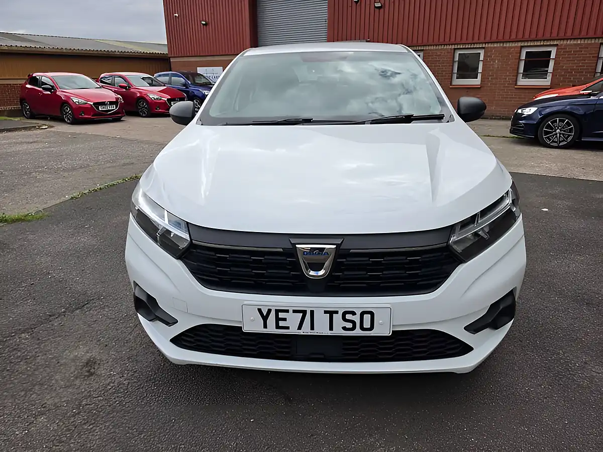 Used 2021 Dacia Sandero Essential White - Interior and Exterior details 2
