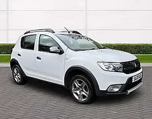 Used 2021 Dacia Sandero Stepway Comfort Glacier White - Interior and Exterior details 7