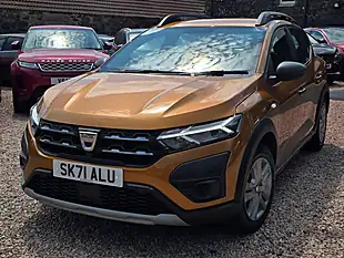 Used 2021 Dacia Sandero Stepway Essential Desert Orange - Interior and Exterior details 5