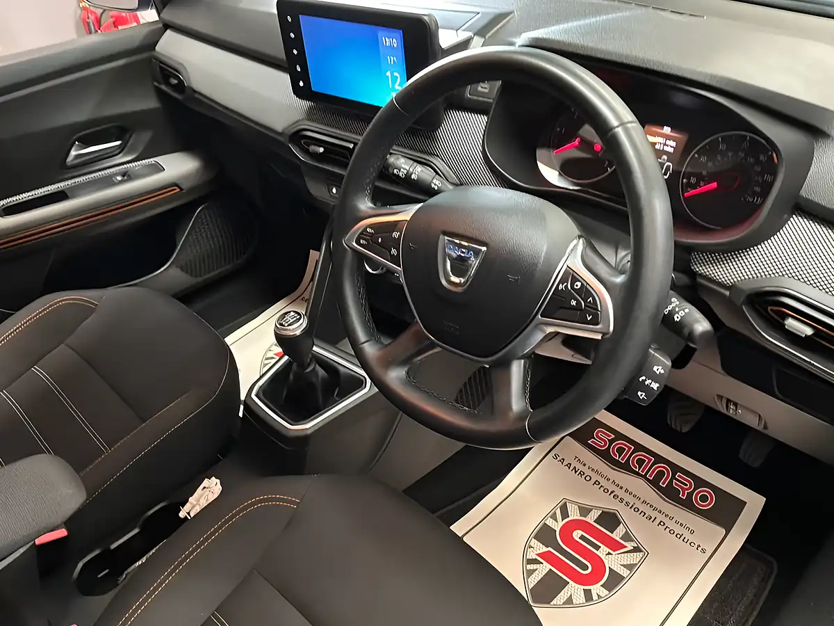 Used 2021 Dacia Sandero Stepway Prestige Blue - Interior and Exterior details 10