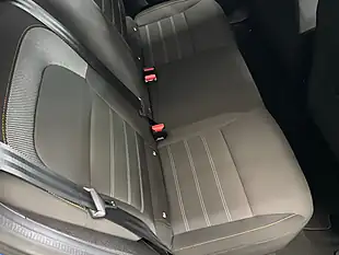 Used 2021 Dacia Sandero Stepway Prestige Blue - Interior and Exterior details 11