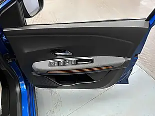 Used 2021 Dacia Sandero Stepway Prestige Blue - Interior and Exterior details 15