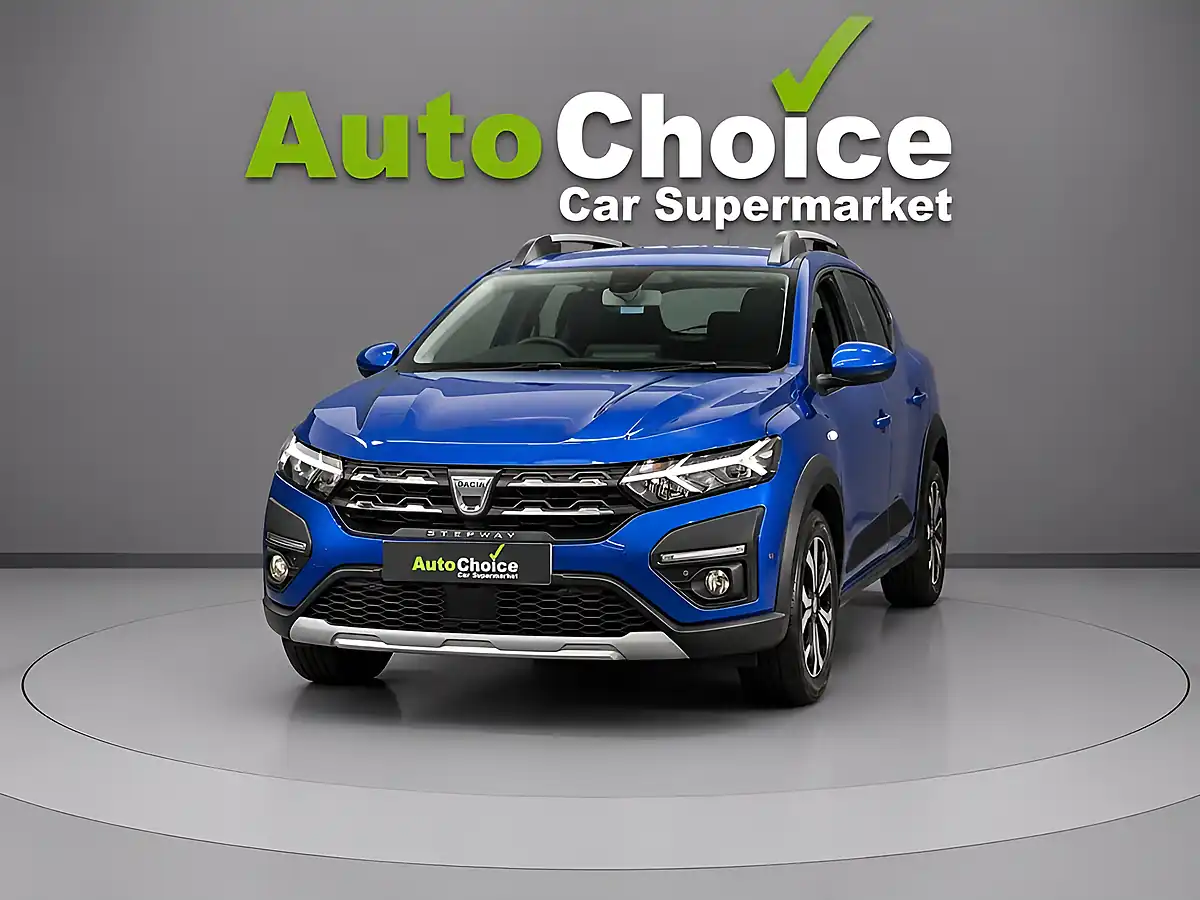 Used 2021 Dacia Sandero Stepway Prestige Blue - Interior and Exterior details 3