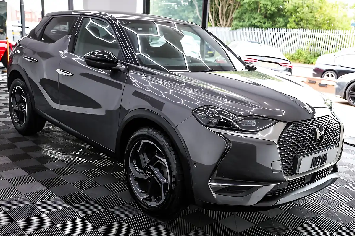 Used 2021 DS Automobiles DS 3 Crossback Ultra Prestige Grey - Interior and Exterior details 9