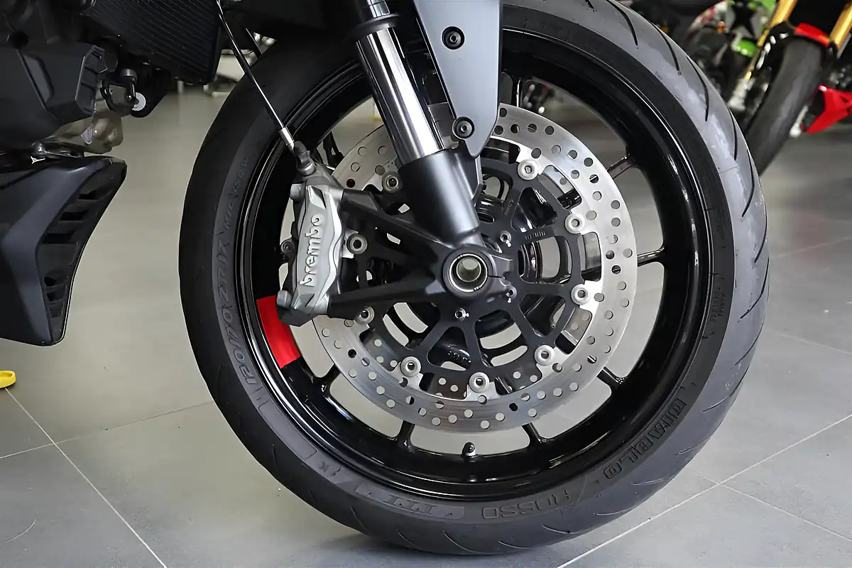 Used 2021 Ducati Monster 937 Black - Interior and Exterior details 11