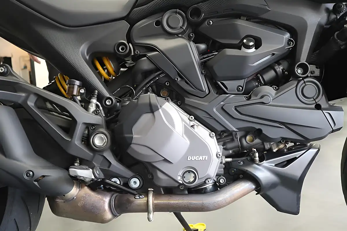 Used 2021 Ducati Monster 937 Black - Interior and Exterior details 7
