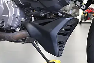 Used 2021 Ducati Monster 937 Black - Interior and Exterior details 8