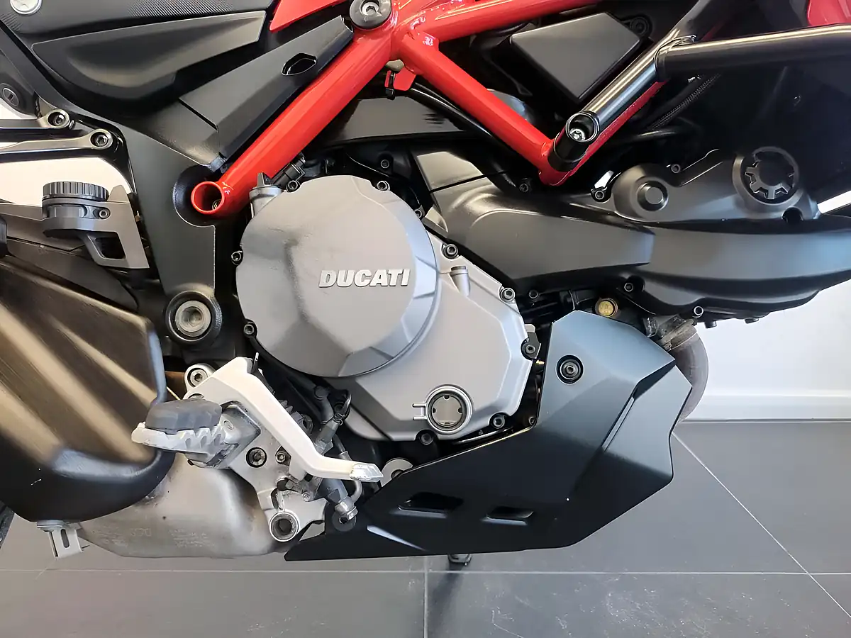Used 2021 Ducati Multistrada 950 S Red - Interior and Exterior details 6