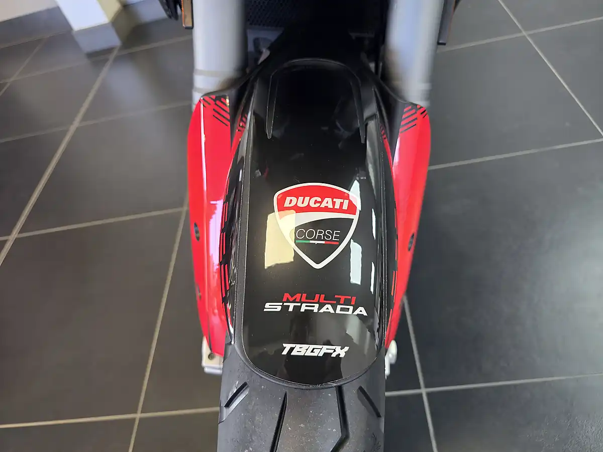 Used 2021 Ducati Multistrada 950 S Red - Interior and Exterior details 10