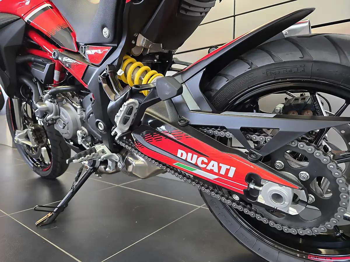 Used 2021 Ducati Multistrada 950 S Red - Interior and Exterior details 19