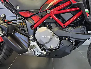 Used 2021 Ducati Multistrada 950 S Red - Interior and Exterior details 6