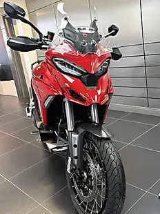 Used 2021 Ducati Multistrada V4 S Full Red - Interior and Exterior details 6