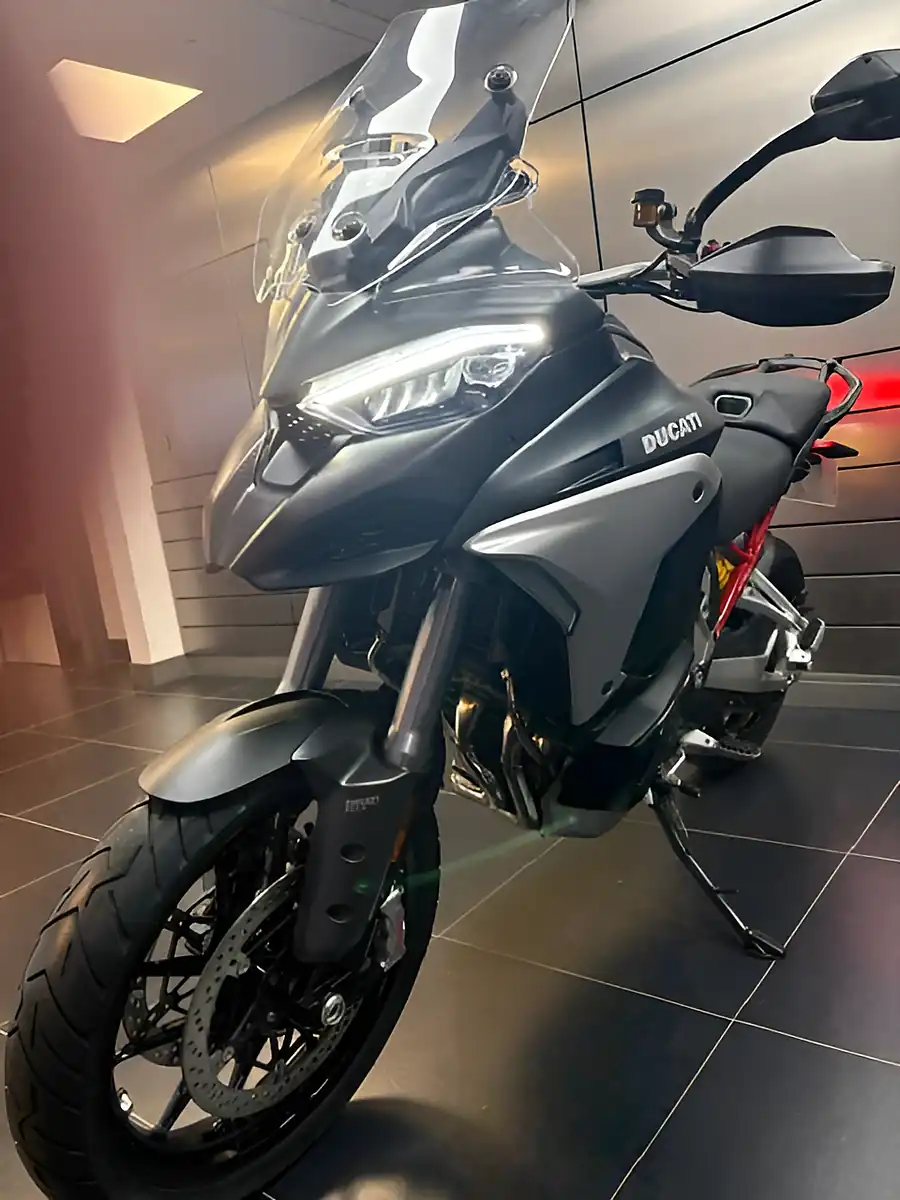 Used 2021 Ducati Multistrada V4 S Grey - Interior and Exterior details 4