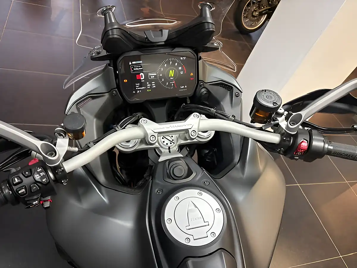 Used 2021 Ducati Multistrada V4 S Grey - Interior and Exterior details 7