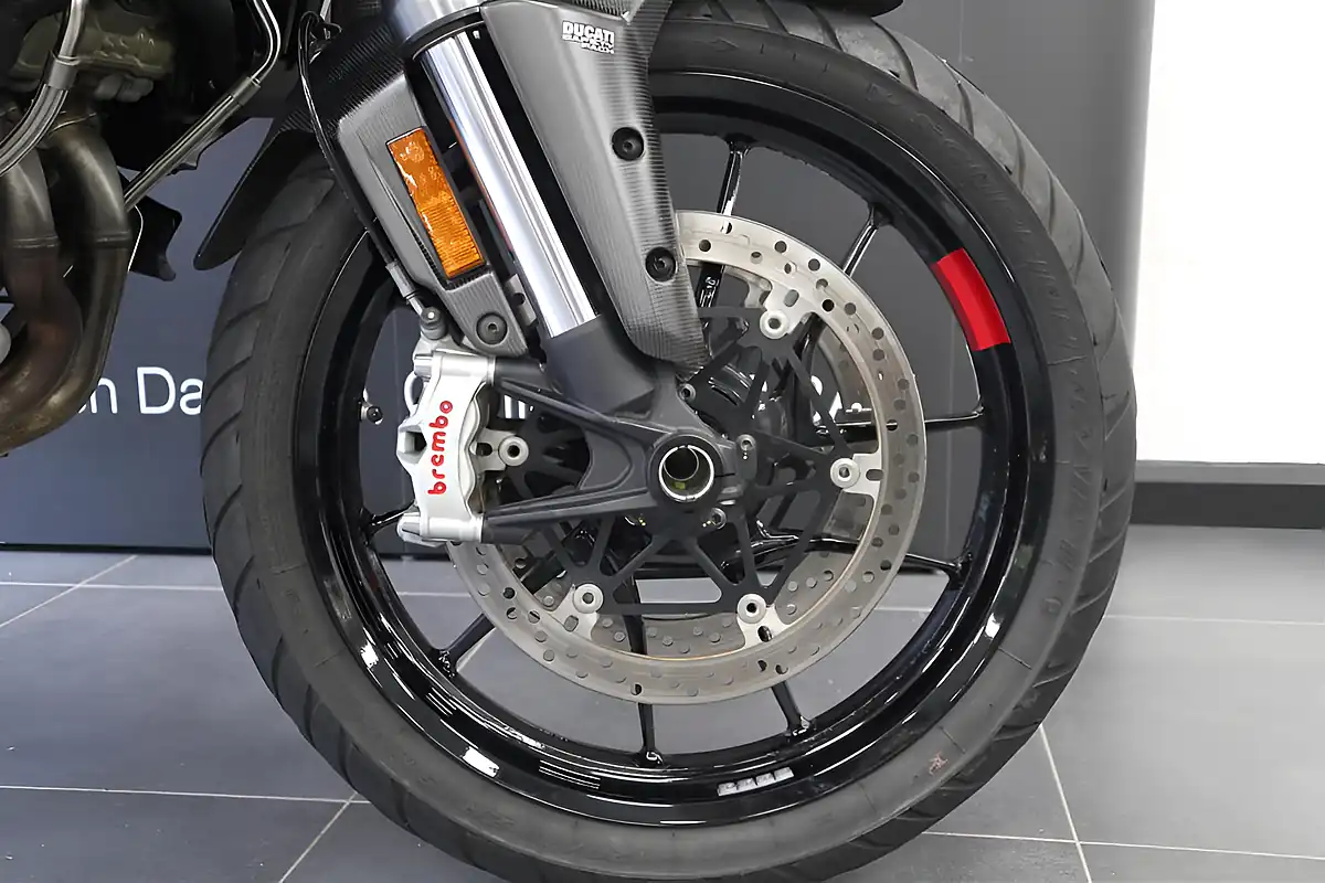 Used 2021 Ducati Multistrada V4 S Red - Interior and Exterior details 10