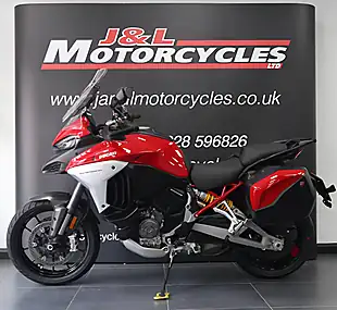 Used 2021 Ducati Multistrada V4 S Red - Interior and Exterior details 6
