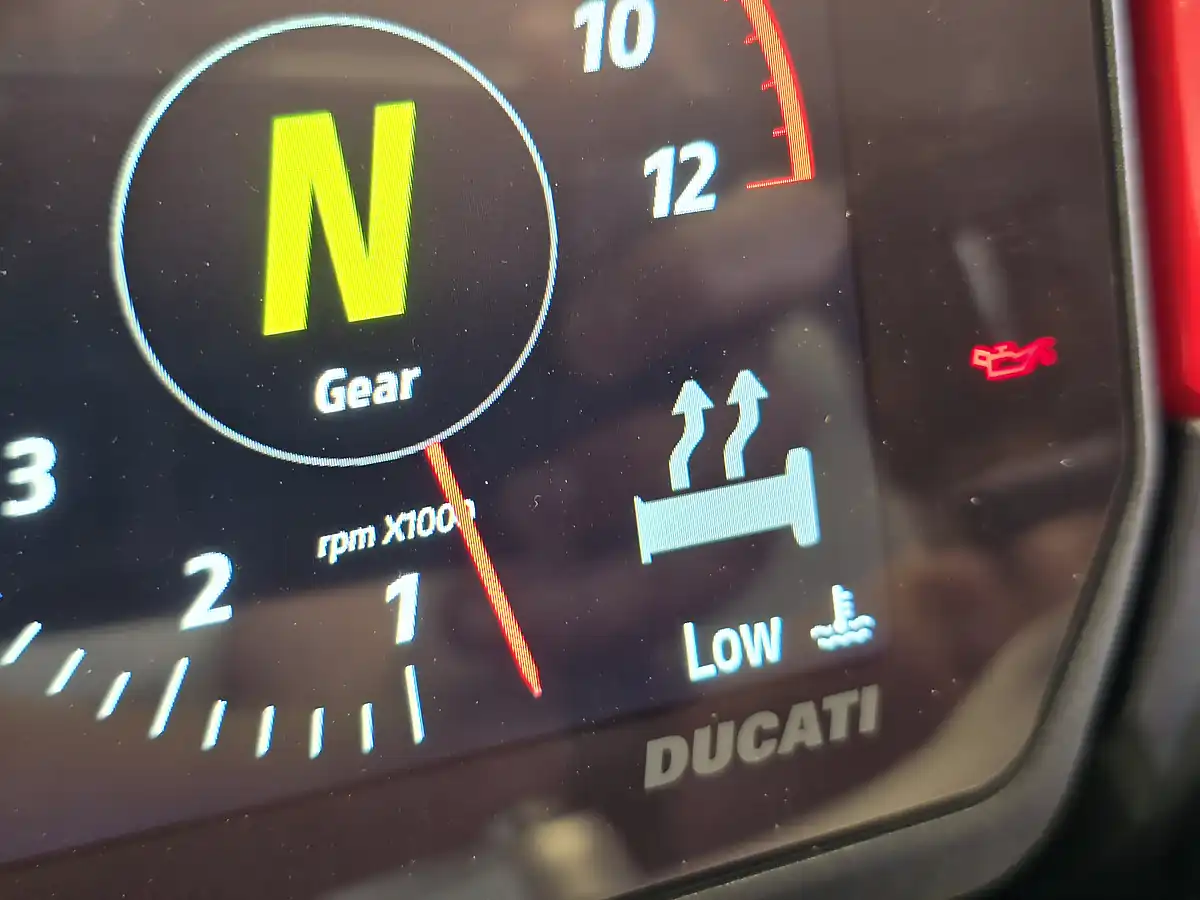 Used 2021 Ducati Multistrada V4 S Red - Interior and Exterior details 13