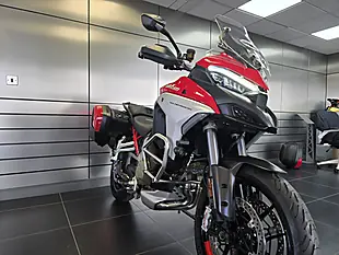 Used 2021 Ducati Multistrada V4 S Red - Interior and Exterior details 15