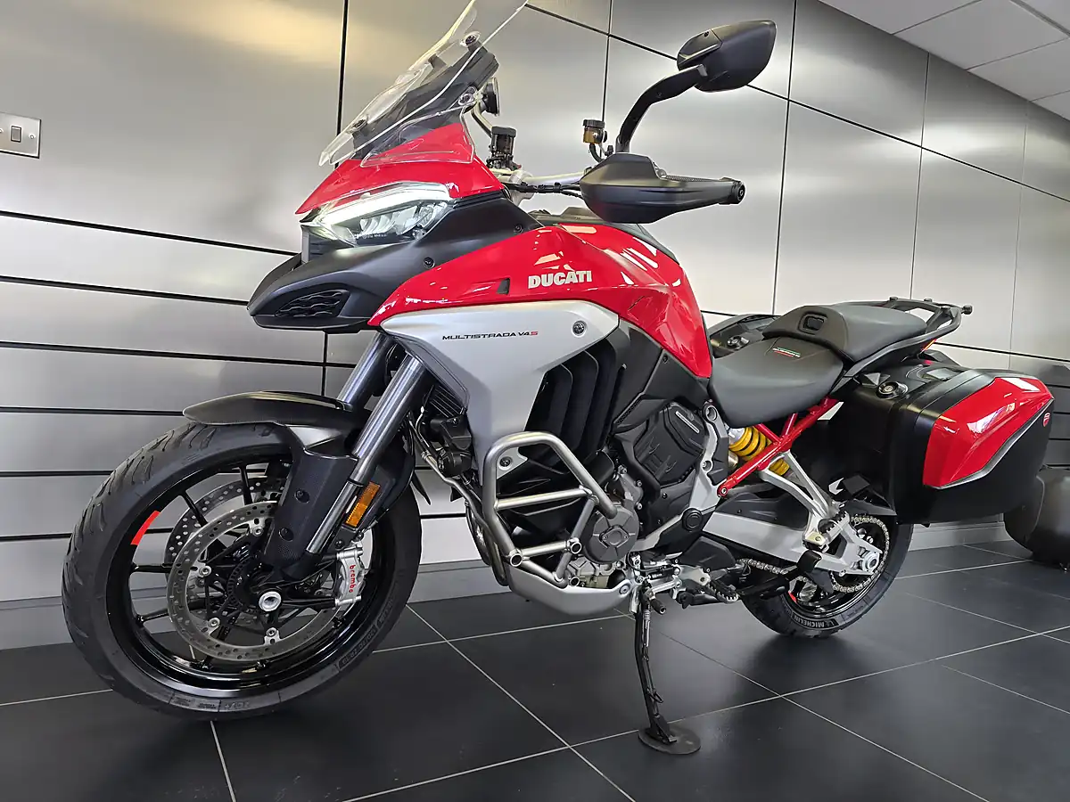 Used 2021 Ducati Multistrada V4 S Red - Interior and Exterior details 17
