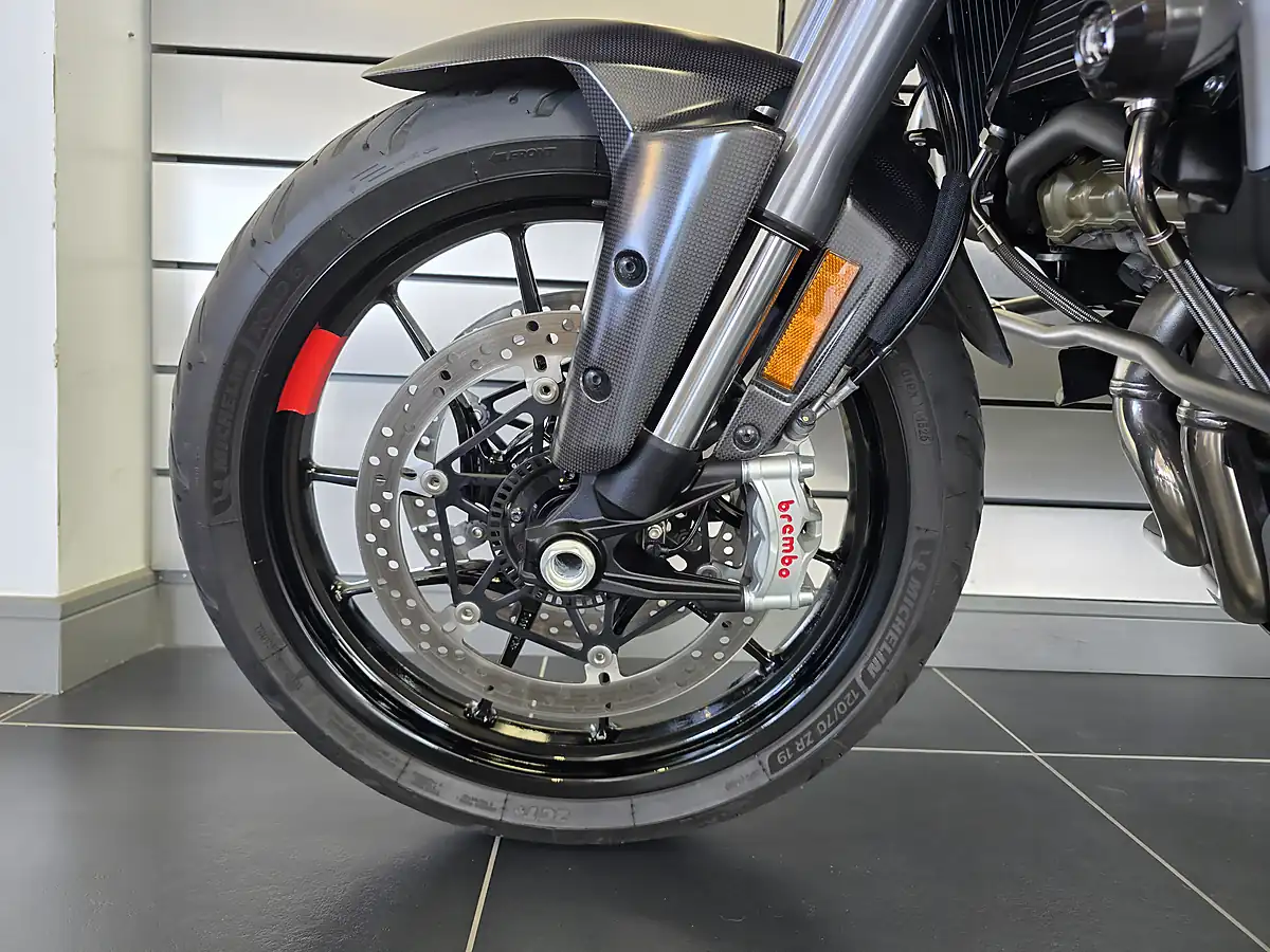 Used 2021 Ducati Multistrada V4 S Red - Interior and Exterior details 18