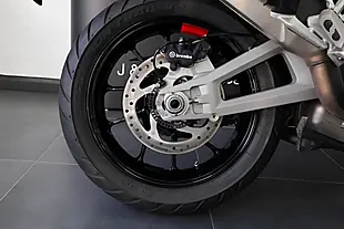 Used 2021 Ducati Multistrada V4 S Travel Red - Interior and Exterior details 12