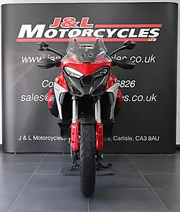 Used 2021 Ducati Multistrada V4 S Travel Red - Interior and Exterior details 4