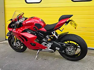 Used 2021 Ducati Panigale V4 S Red - Interior and Exterior details 6