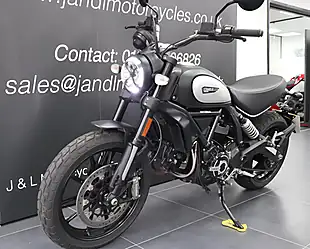 Used 2021 Ducati Scrambler Icon Dark Black - Interior and Exterior details 7