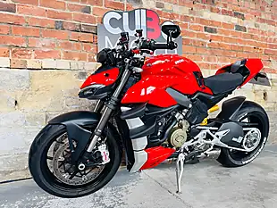 Used 2021 Ducati Streetfighter V4 Red - Interior and Exterior details 12