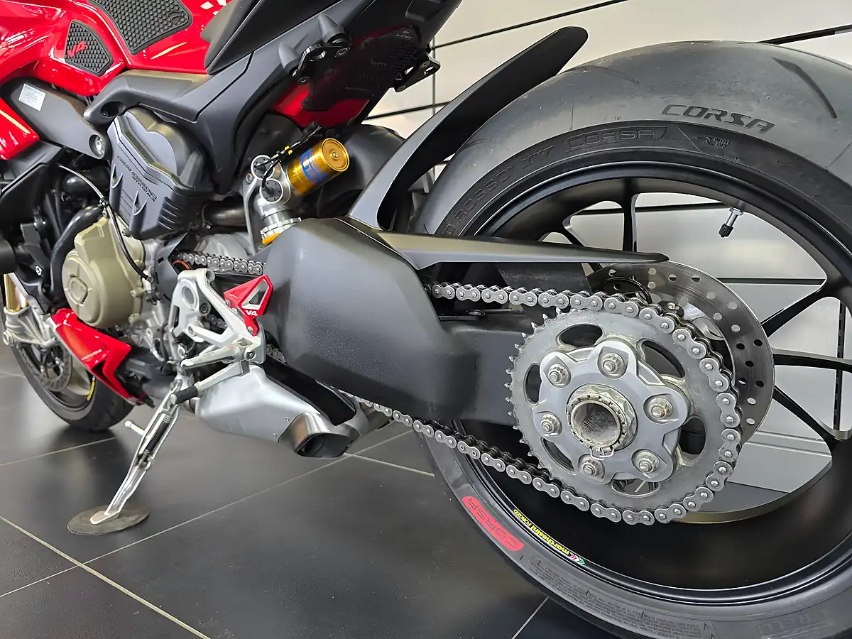 Used 2021 Ducati Streetfighter V4 S Red - Interior and Exterior details 20